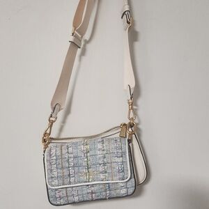 Chic Tweed Crossbody Bag with Gold Details